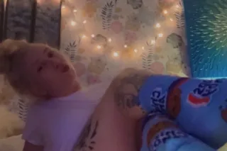 hour specials all night!!!! available 😏😍 in &amp; outcalls!🙌🏻 🎥 Custom Content &amp; Facetime Shows are Available - Image 4